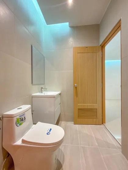 Spacious 4-Bedroom Corner Villa with Garden in Bang Tao, Phuket