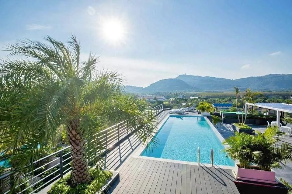Modern 1-Bedroom Apartment with Pool in Chalong Circle