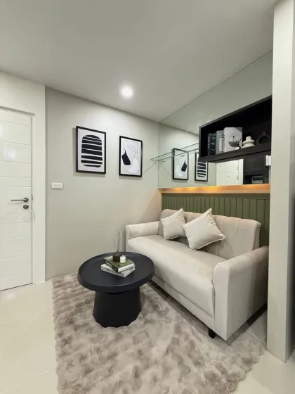Renovated 1-Bedroom Apartment in The Scene Condo, Kathu