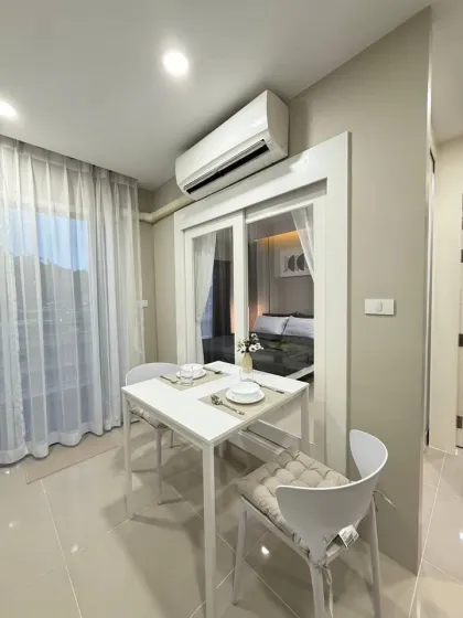 Renovated 1-Bedroom Apartment in The Scene Condo, Kathu