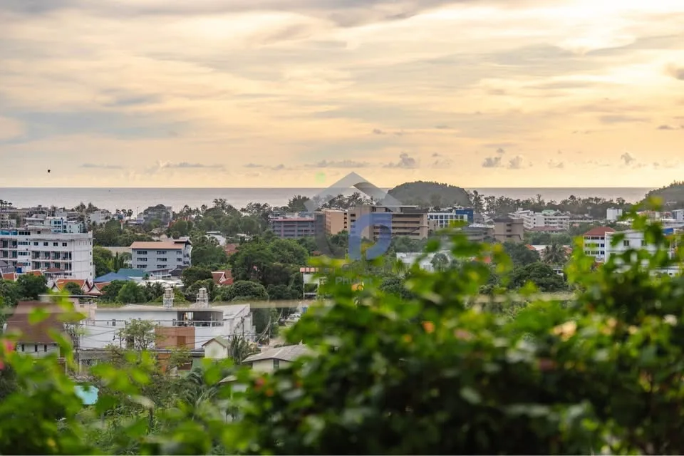 1-Zimmer-Wohnung mit Berg- und Big-Buddha-Ausblick in Kata