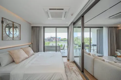 Роскошная 2-спальная квартира у воды в The Aqua Phuket