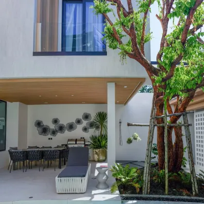 Villa de lujo con 4 dormitorios y 5 baños con piscina cerca de la Bahía de Chalong
