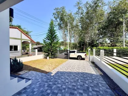 Villa avec piscine 4 chambres à vendre à Kamala, Phuket