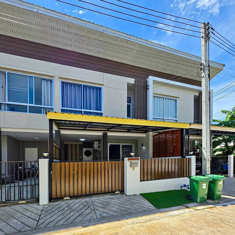 Двухэтажный таунхаус 3 спальни, 2 ванны в Greenville Village, Таланг