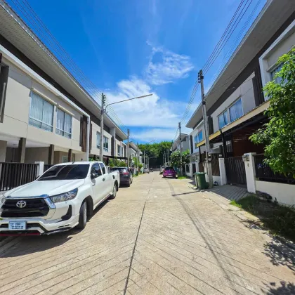 3 Bedroom 2 Bath 2-Storey Townhouse in Greenville Village, Thalang
