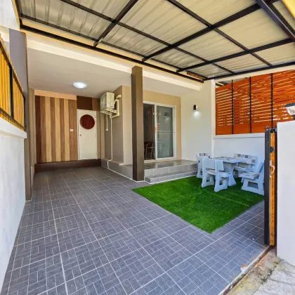 3 Bedroom 2 Bath 2-Storey Townhouse in Greenville Village, Thalang