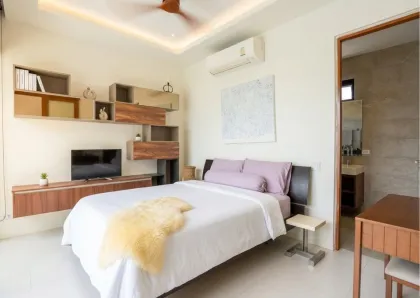 Geräumige 3-Schlafzimmer-Villa mit privatem Pool bei Rawai und Nai Harn