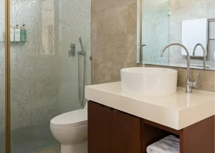 Geräumige 3-Schlafzimmer-Villa mit privatem Pool bei Rawai und Nai Harn