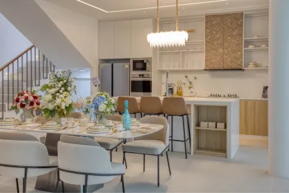 Villa moderna de lujo con 4 habitaciones y piscina en venta en Thalang, Phuket