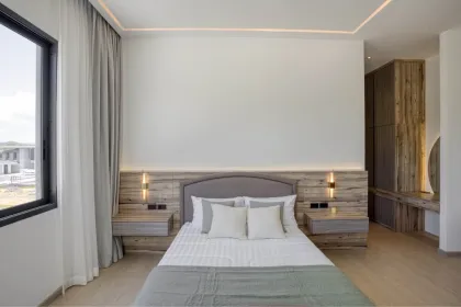 Villa moderna de lujo con 4 habitaciones y piscina en venta en Thalang, Phuket