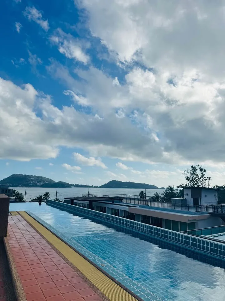 1 Bedroom Sea View Apartment at Bay Cliff Patong