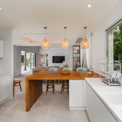 Ultra-Luxury 5-Bedroom Villa in Sai Taan Estate, Bang Tao