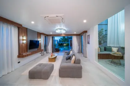 7-Bedroom, 8-Bath Luxury Villa with Private Pool in Alisa Grand Pool Villa