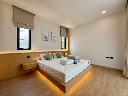 Villa nueva de 3 dormitorios con piscina en excelente ubicación en Rawai