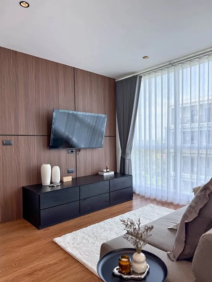 Renovierte 1-Zimmer-Modernwohnung im The View Condo Suanluang
