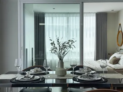Renovierte 1-Zimmer-Modernwohnung im The View Condo Suanluang