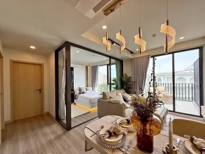 2 спальни, 2 ванные в кондоминиуме The Deck Patong с бассейном и видом на горы