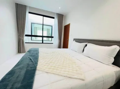 Villa Moderna Acogedora con Piscina en Venta en Pasak, Cherng Talay, Phuket