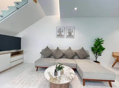 Villa Moderna Acogedora con Piscina en Venta en Pasak, Cherng Talay, Phuket