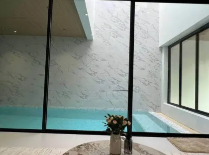 Villa Moderna Acogedora con Piscina en Venta en Pasak, Cherng Talay, Phuket