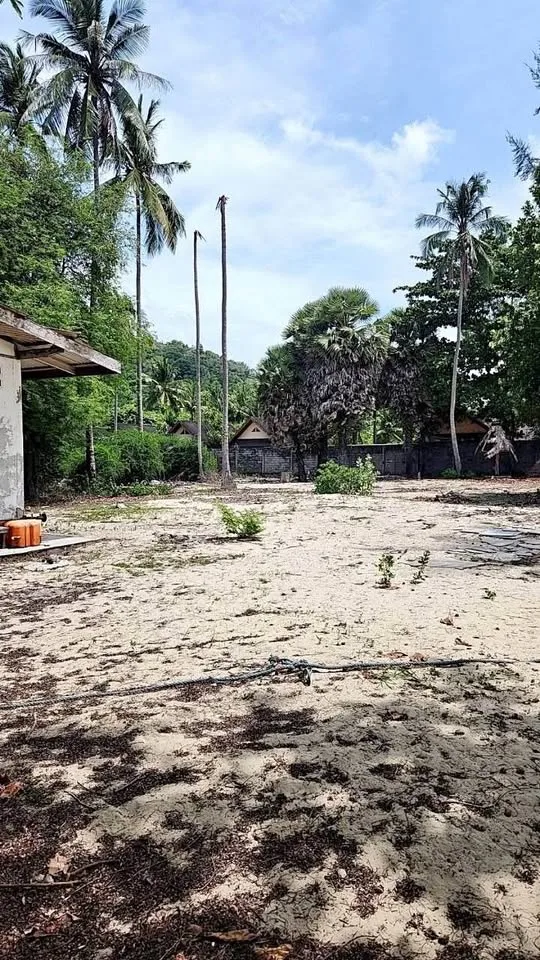 Grundstück zu verkaufen auf Koh Lon, Phuket – Top Lage