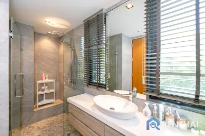 Вилла с 2 спальнями и 3 ванными и собственным бассейном в Riverhouse Phuket