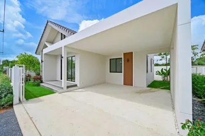 Отдельный дом с 3 спальнями и 2 ванными в Aiyada Cozy рядом с Robinson Thalang