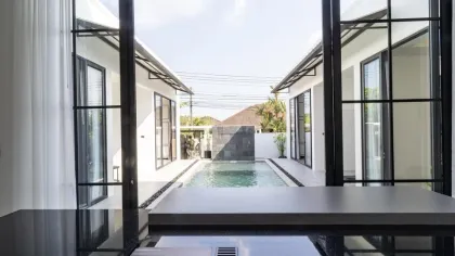 Moderne 3-Schlafzimmer-Poolvilla zum Verkauf in Paklok, Thalang