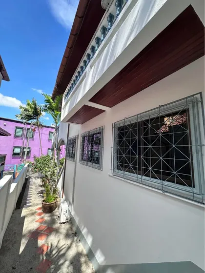 Villa spacieuse de 3 chambres et 4 salles de bain à vendre à Patong
