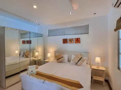 2 Schlafzimmer Villa mit großem Grundstück in Rawai