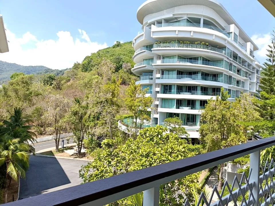 อพาร์ทเมนท์ 1 ห้องนอน ปรับปรุงใหม่ทั้งหมดในการ์รอน ฮิลล์