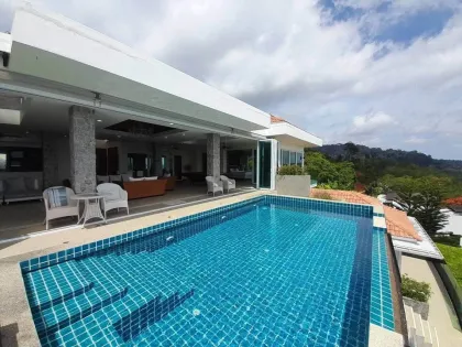Luxus-Poolvilla mit Meerblick zum Verkauf in Pa Khlok, Phuket