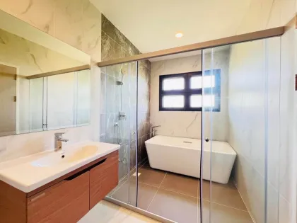 บ้านเดี่ยว 4 ห้องนอน 4 ห้องน้ำ ที่ศุภาลัย เลควิว เกาะแก้ว ภูเก็ต