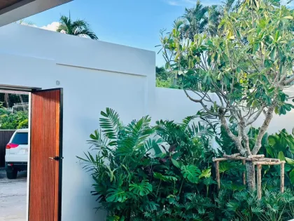 Private 4-Bedroom Pool Villa Near King Power Phuket