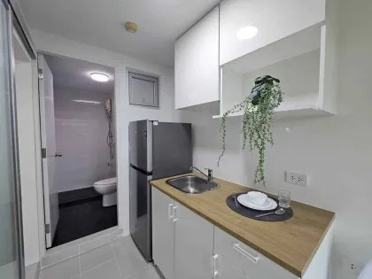Modern 1-Bedroom Condo for Sale at Dcondo Kathu-Patong with Mountain View