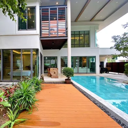 Villa moderne 3 chambres avec piscine privée à Pasak 8/7, Kathu