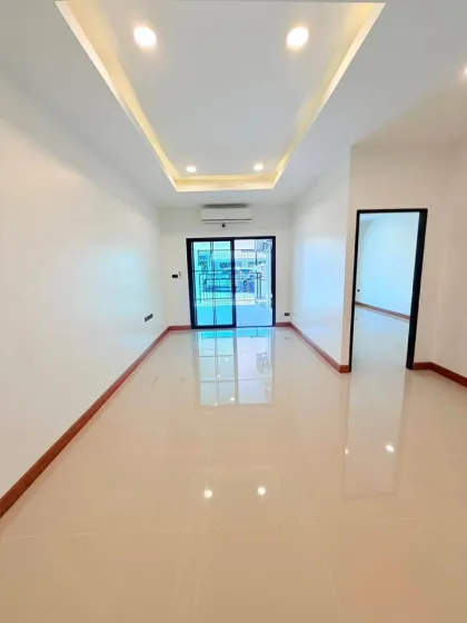Villa de plain-pied 3 chambres à Cherng Talay