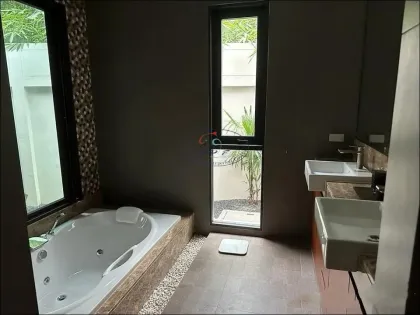Villa de luxe 4 chambres avec piscine à Baan Wana, Cherngtalay