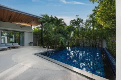 Elegante Poolvilla im Baan Bua Estate, Nai Harn