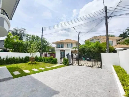 4 Schlafzimmer 3 Badezimmer Villa in Supalai Hill, Cherng Talay, Phuket