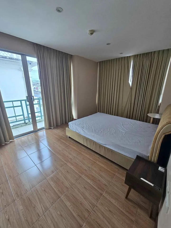 1-Zimmer-Wohnung mit 1 Bad im The Point Phuket