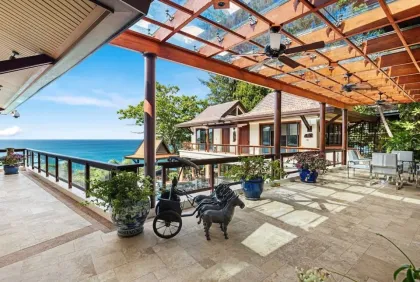 Ocean Front Kata Super Villa with Stunning Sea Views