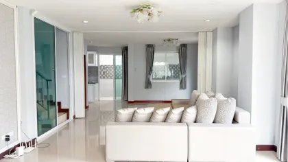 Современный 3-спальный дом в Chaofa Garden Home, Ко Каево