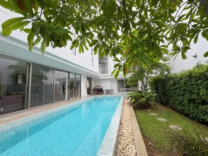 Роскошная вилла с 4 спальнями и бассейном на продажу в The Nest от Wallaya Villas