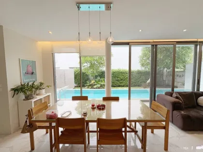 Роскошная вилла с 4 спальнями и бассейном на продажу в The Nest от Wallaya Villas