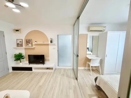 Отремонтированная квартира с 1 спальней и видом на бассейн в DCondo Kathu