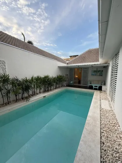 Villa confortable 2 chambres avec piscine à vendre à Rawai
