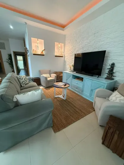 Villa confortable 2 chambres avec piscine à vendre à Rawai