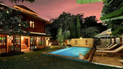 Villa piscine thaïlandaise Lanna-Balinaise exquise à Nai Harn